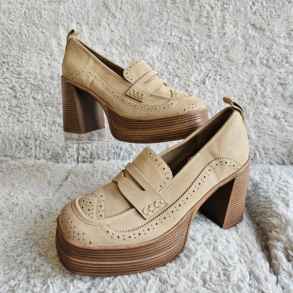 NEW MIA Nissa Sand Women's Chunky Lug Sole Platform Heel Loafer 8.5 Neutral Boho - Picture 1 of 6